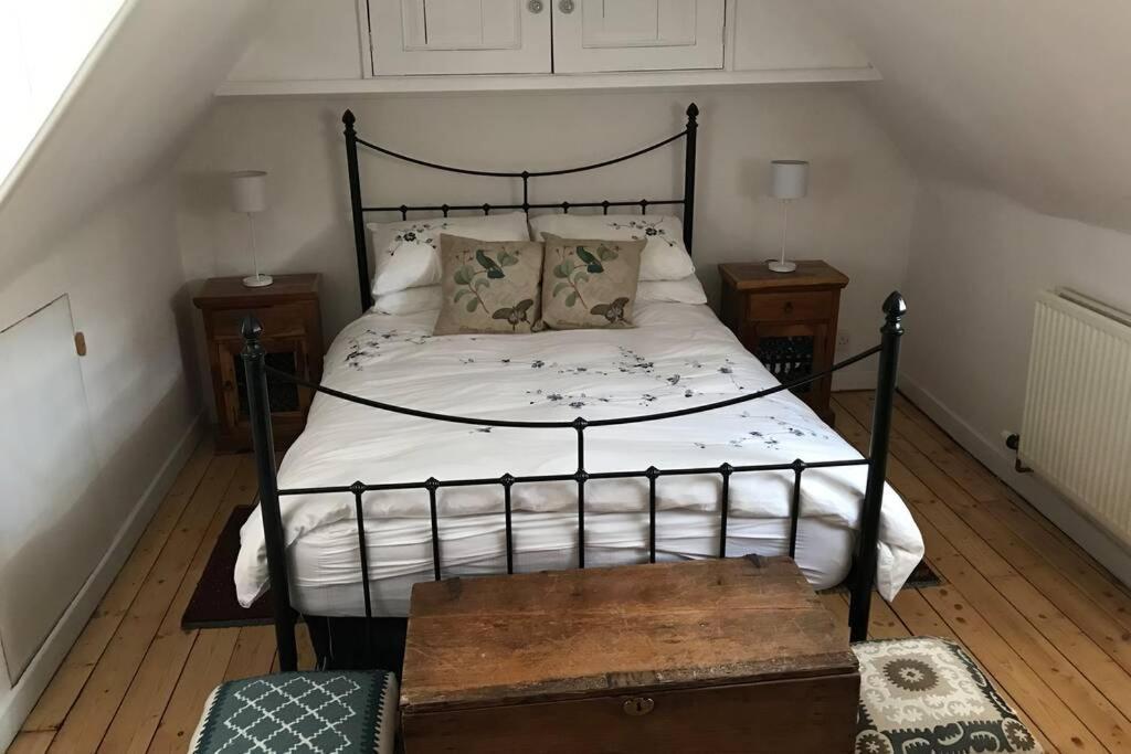 Moot View Villa Downton  Bagian luar foto